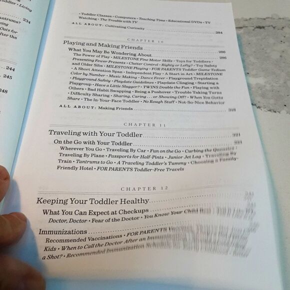 Book‎ What To Expect The Second Year (12-24 Months) Child Development Guide - Picture 9 of 13